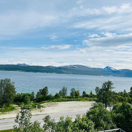 Apartment In Tromso With Sea And Mountain View Extérieur photo